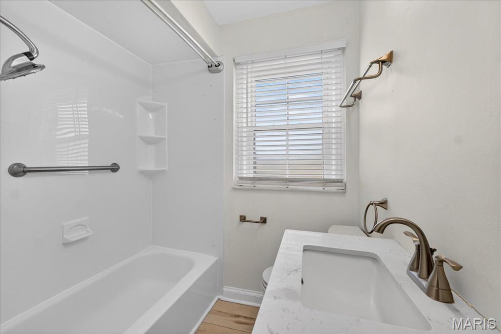 Davis Place Condo - Residential Lease