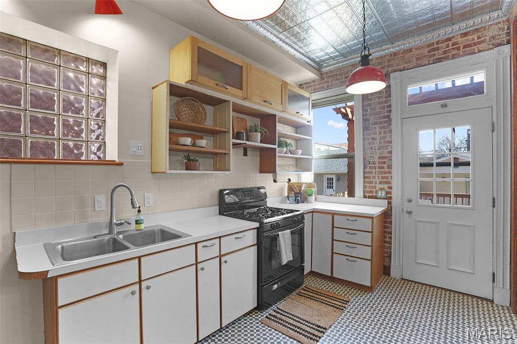 Tower Grove East - Residential