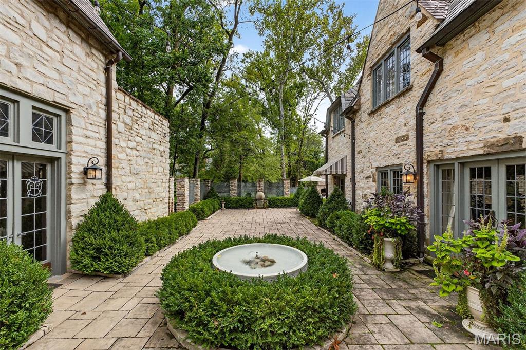 Mehl Edgewood Add Lt Pt 5 & - Residential