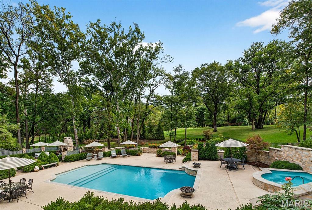 Mehl Edgewood Add Lt Pt 5 & - Residential