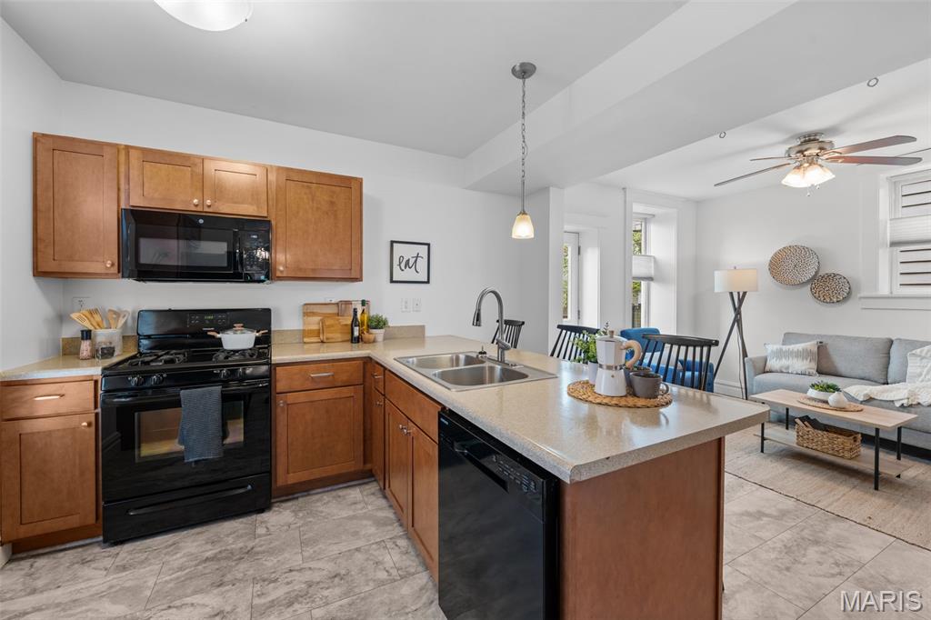 Shaws Lafayette Ave Add #3 - Residential