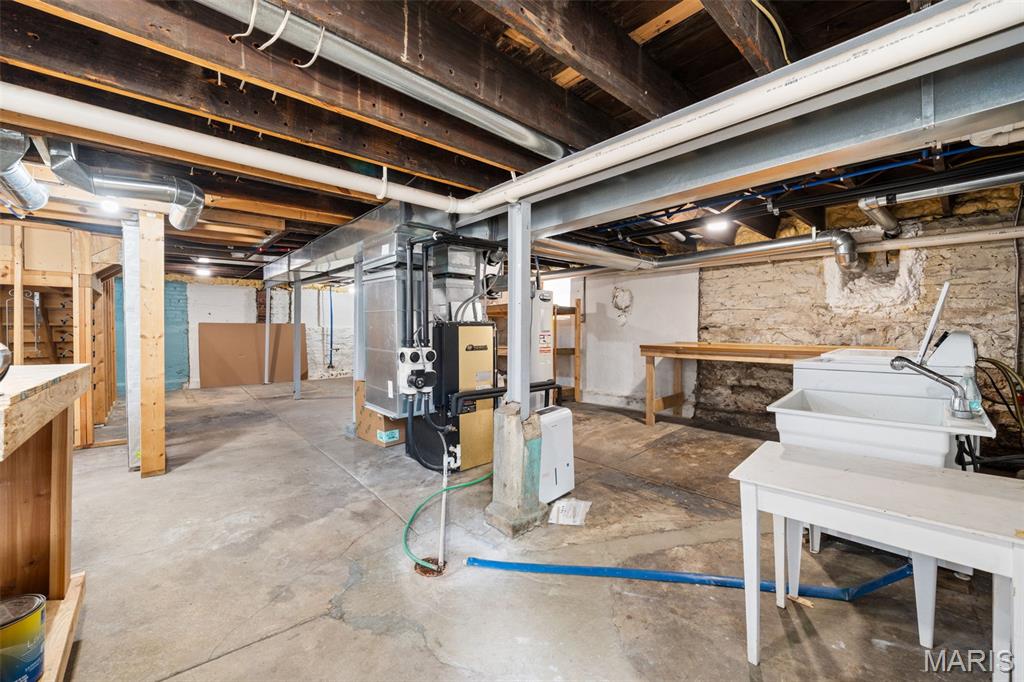 Shaws Lafayette Ave Add #3 - Residential