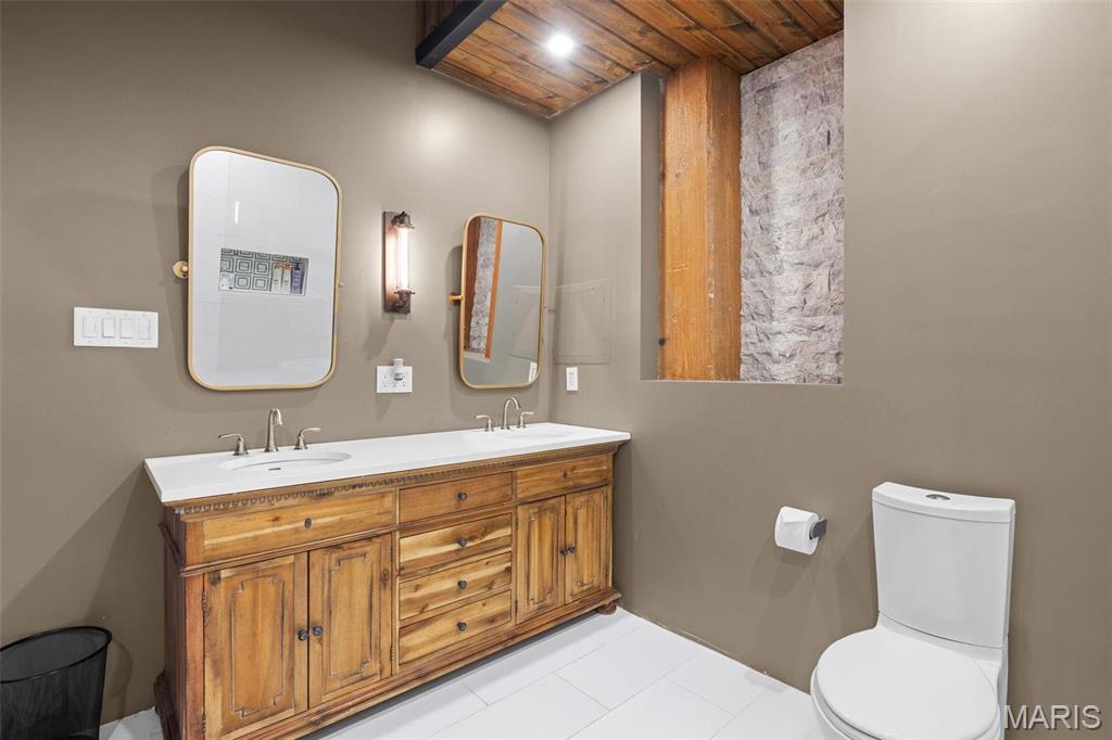 Elder Shirt Lofts - Residential