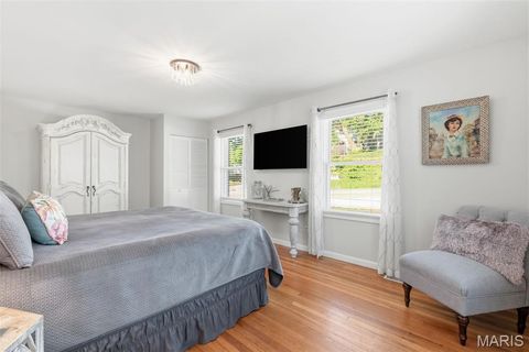 Tiny photo for 522 S 2nd Street, St Charles, MO 63301 (MLS # 26030224)