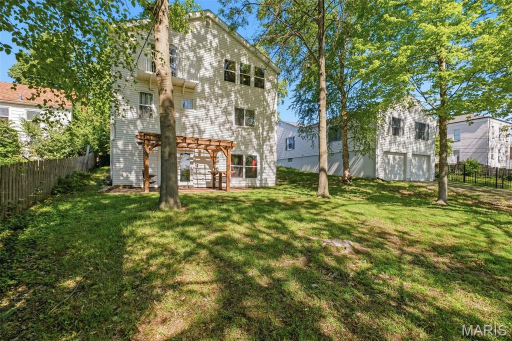 City/St Charles - Residential