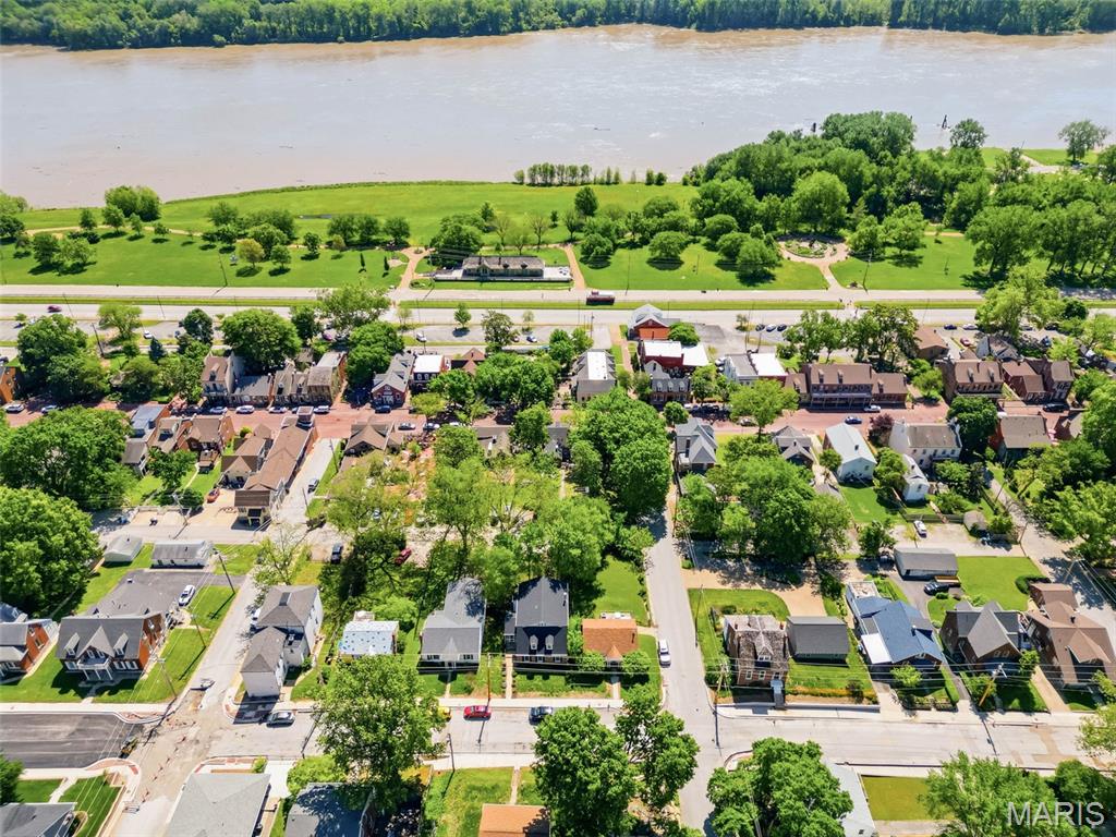 City/St Charles - Residential