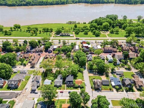Tiny photo for 522 S 2nd Street, St Charles, MO 63301 (MLS # 26030224)