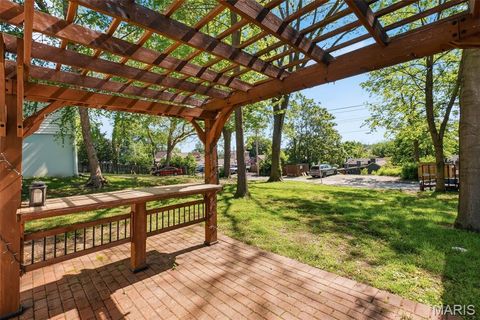 Tiny photo for 522 S 2nd Street, St Charles, MO 63301 (MLS # 26030224)
