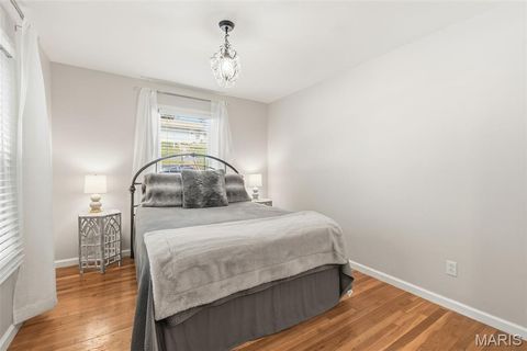 Tiny photo for 522 S 2nd Street, St Charles, MO 63301 (MLS # 26030224)
