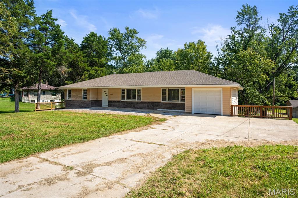 4302 Fee Fee Road