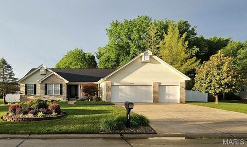 Photo of 1558 Prospect Lakes Drive, Wentzville, MO 63385 (MLS # 26030845)