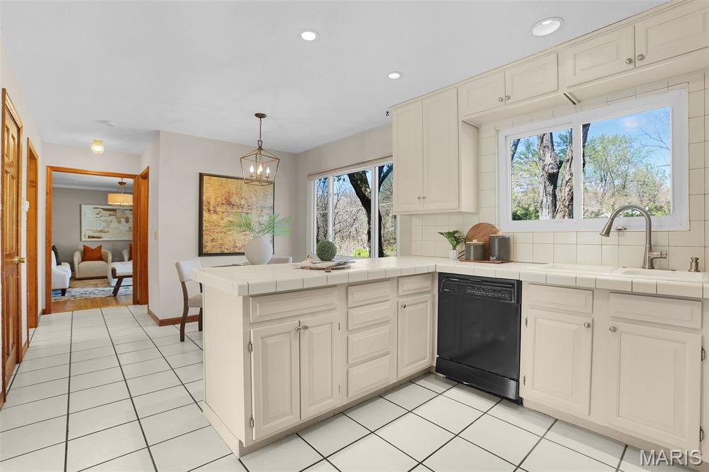 Seven Pines 4 - Residential