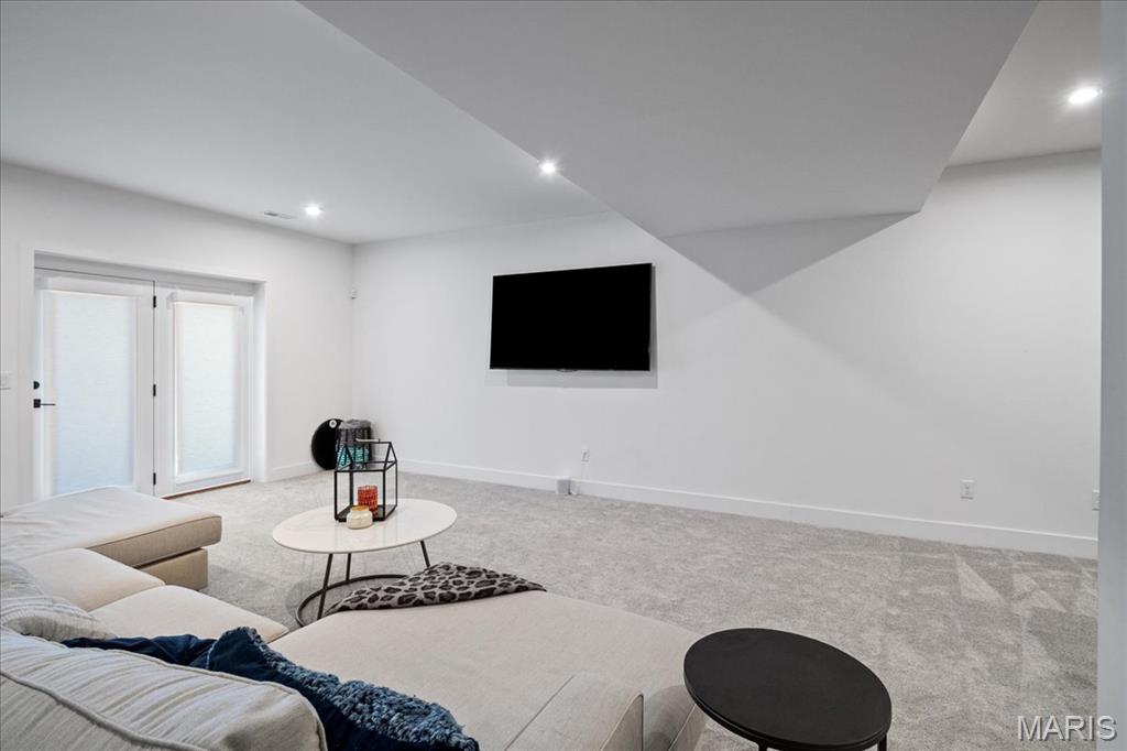 Streets Of Caledonia #6 - Residential