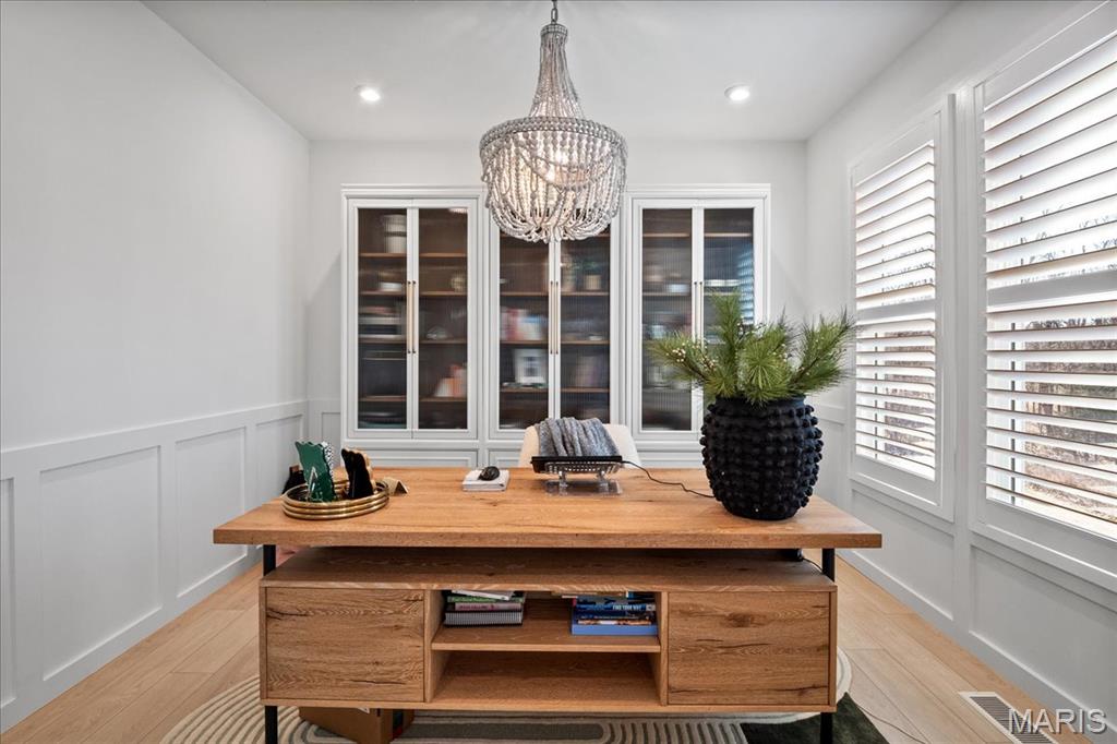 Streets Of Caledonia #6 - Residential