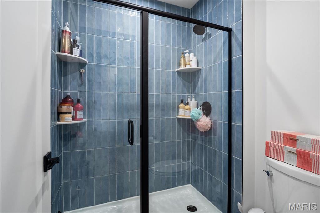 Streets Of Caledonia #6 - Residential