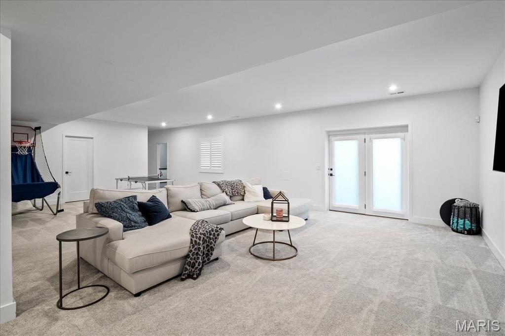 Streets Of Caledonia #6 - Residential