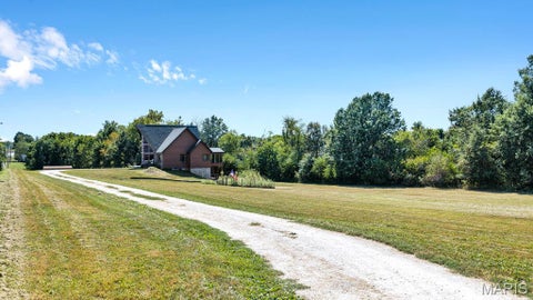 Tiny photo for 5 Taylor Lane, Elsberry, MO 63343 (MLS # 26058099)