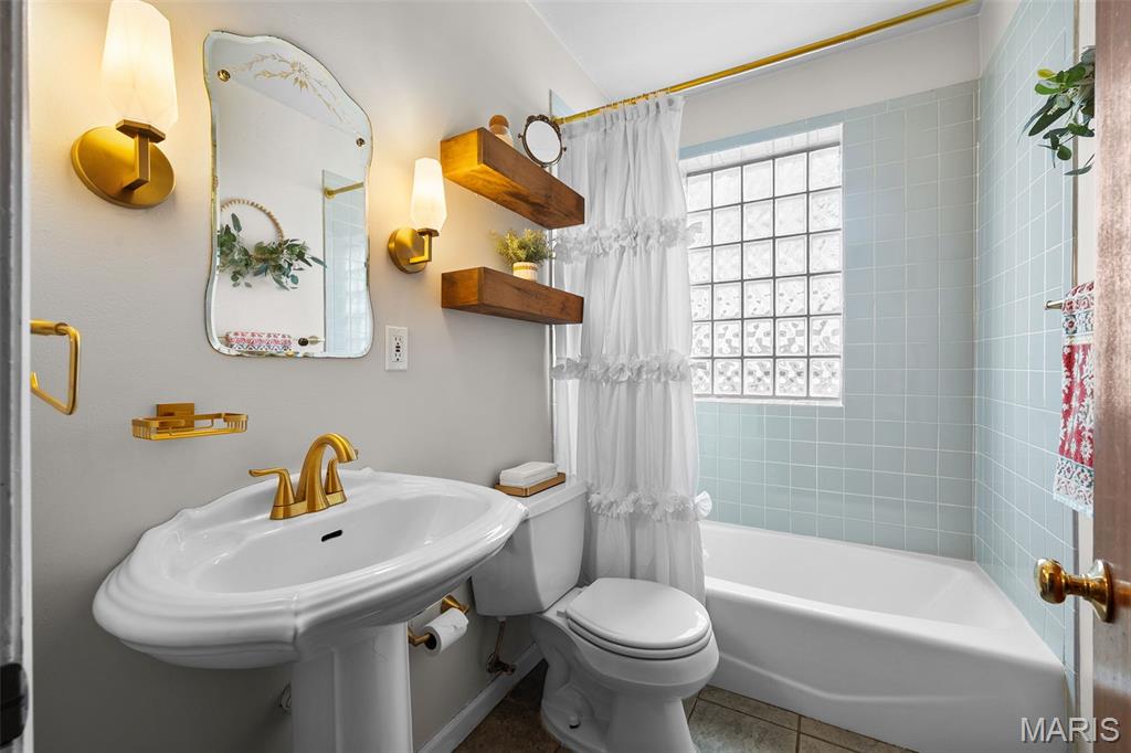 Anthony Acres - Residential