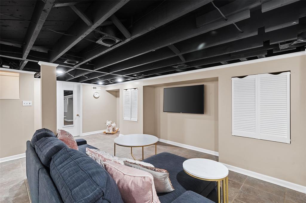 University Hills - Residential