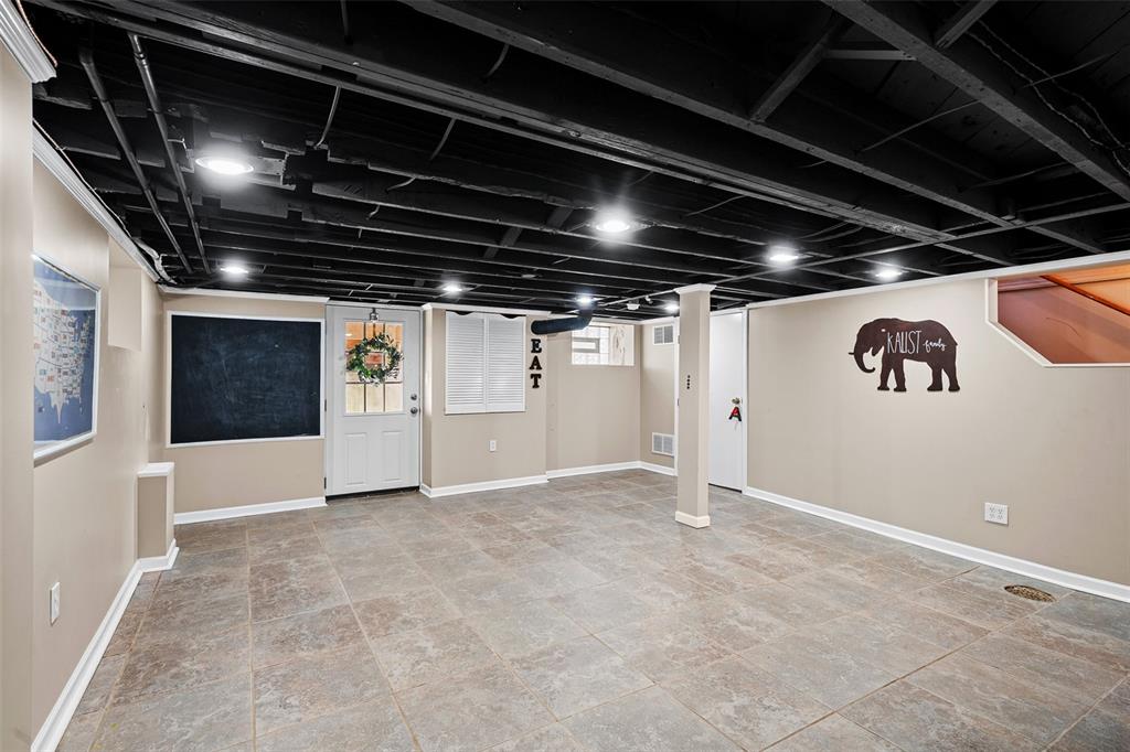 University Hills - Residential