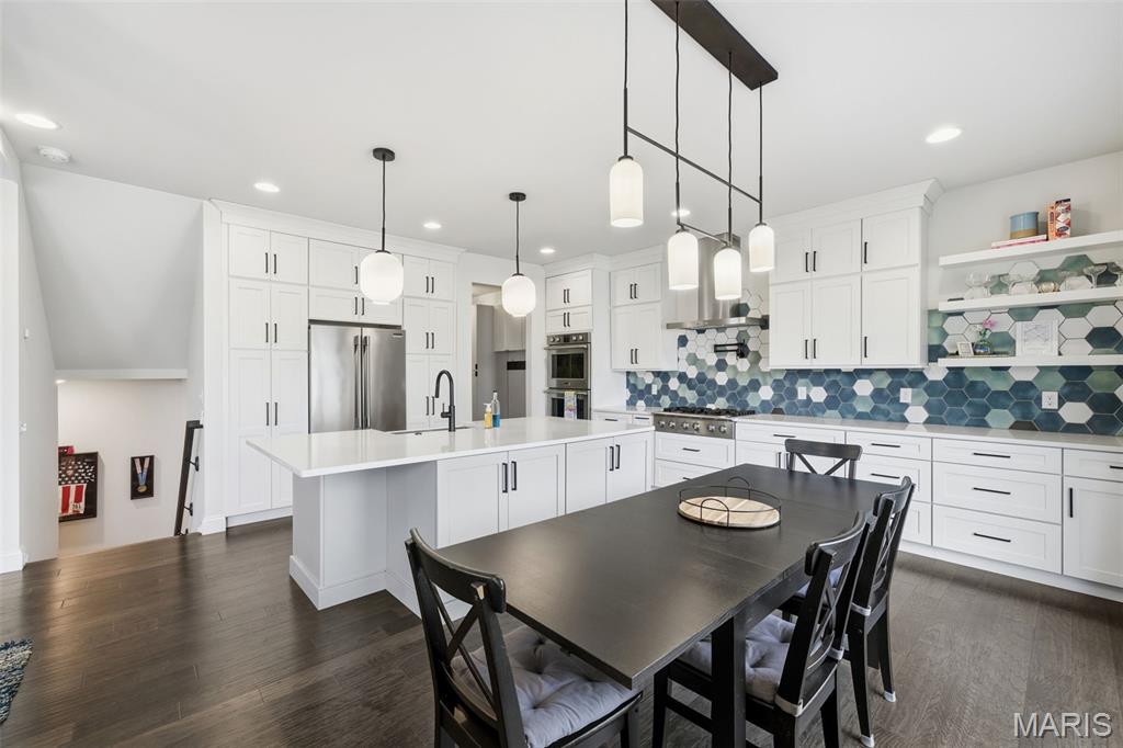 Sunset Manor - Residential