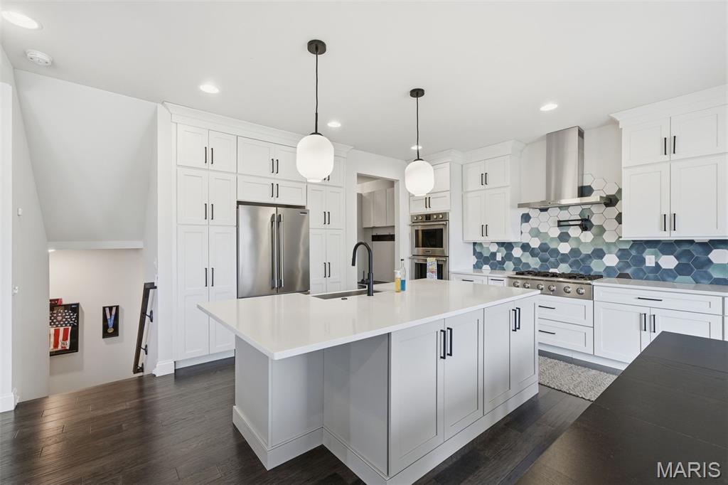 Sunset Manor - Residential