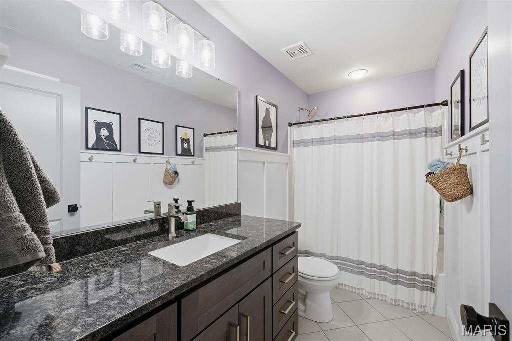 Sunset Manor - Residential