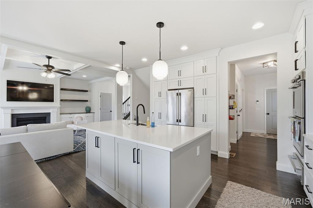 Sunset Manor - Residential