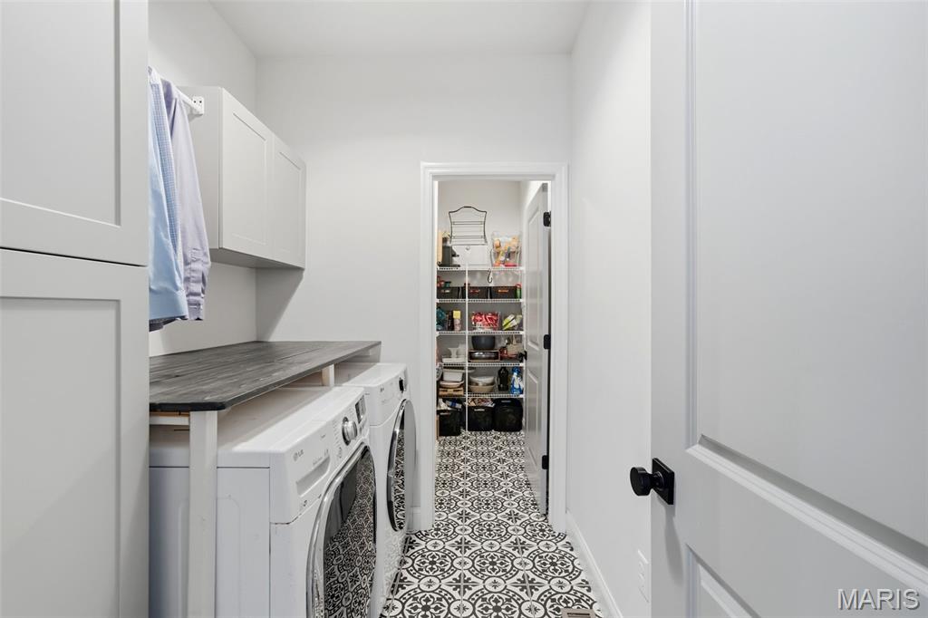 Sunset Manor - Residential