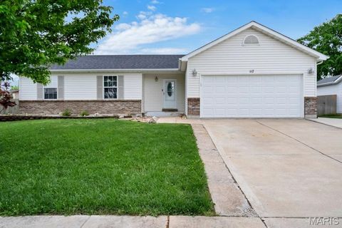 Photo of 117 Hickory Trails Drive, Wright City, MO 63390 (MLS # 26026341)