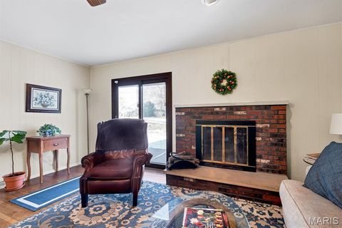 Tiny photo for 902 Rusticmanor Circle, Ballwin, MO 63011 (MLS # 25080104)