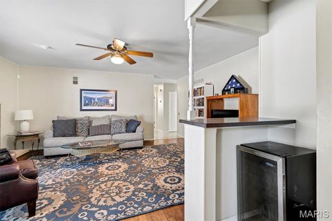 Tiny photo for 902 Rusticmanor Circle, Ballwin, MO 63011 (MLS # 25080104)