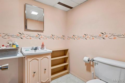 Tiny photo for 902 Rusticmanor Circle, Ballwin, MO 63011 (MLS # 25080104)