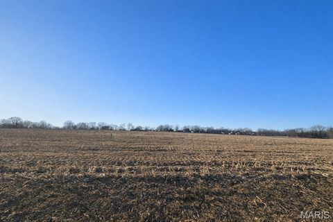 2285 Staunton Road Troy IL 62294