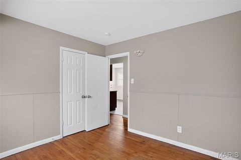 Tiny photo for 10058 Jeffrey Drive, St Louis, MO 63137 (MLS # 26016977)