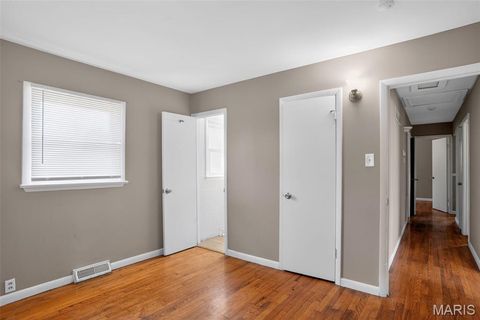 Tiny photo for 10058 Jeffrey Drive, St Louis, MO 63137 (MLS # 26016977)