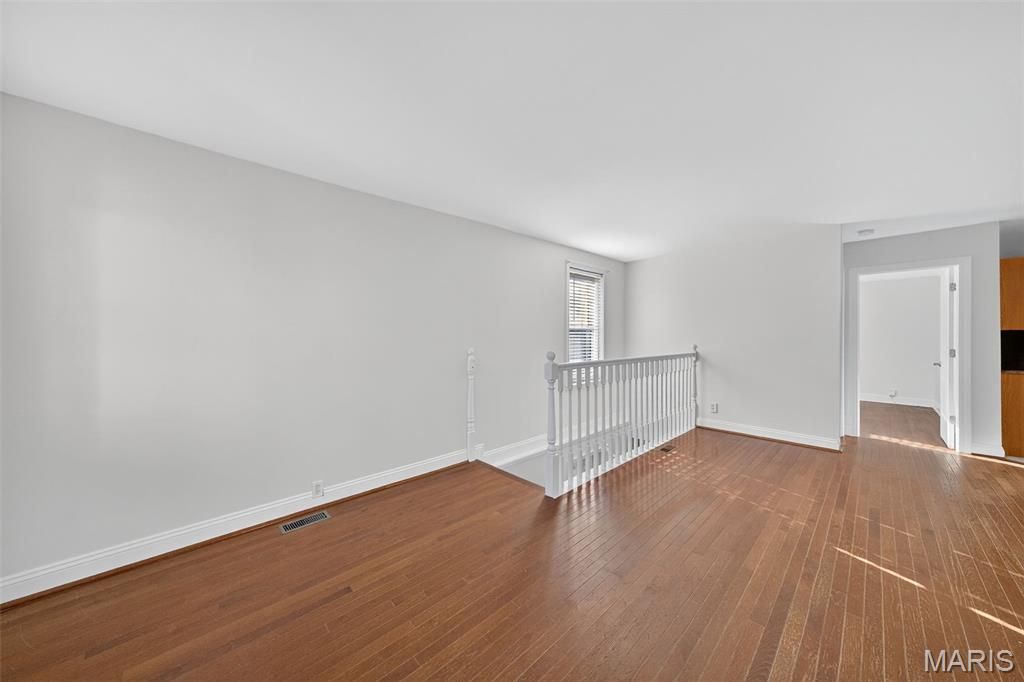 Photo of 6932 Nashville Avenue, St Louis, MO 63139 (MLS # 25066317)