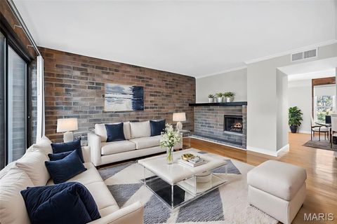 670 Coeur De Royale Drive C Creve Coeur MO 63141