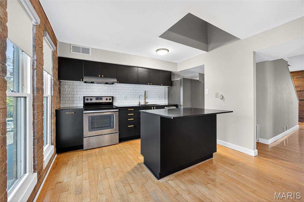 670 Coeur De Royale Drive C