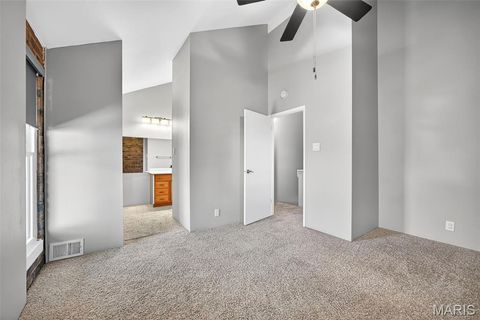 Tiny photo for 670 Coeur De Royale Drive #C, Creve Coeur, MO 63141 (MLS # 25066993)