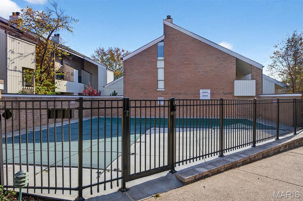 670 Coeur De Royale Drive C