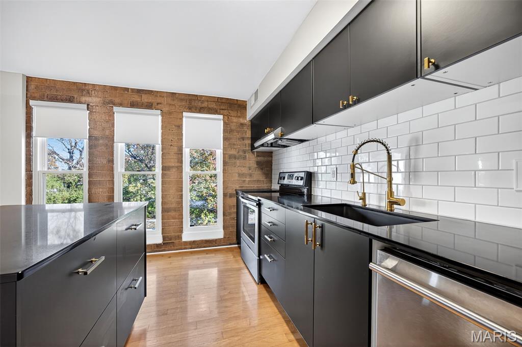 670 Coeur De Royale Drive C