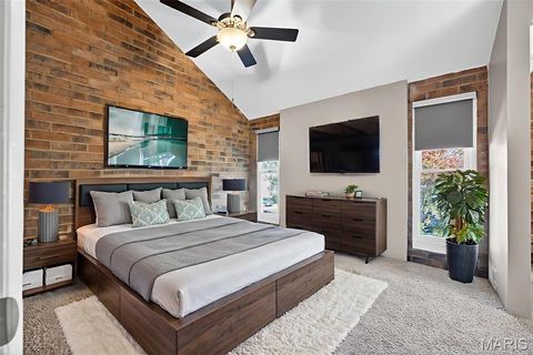 Tiny photo for 670 Coeur De Royale Drive #C, Creve Coeur, MO 63141 (MLS # 25066993)