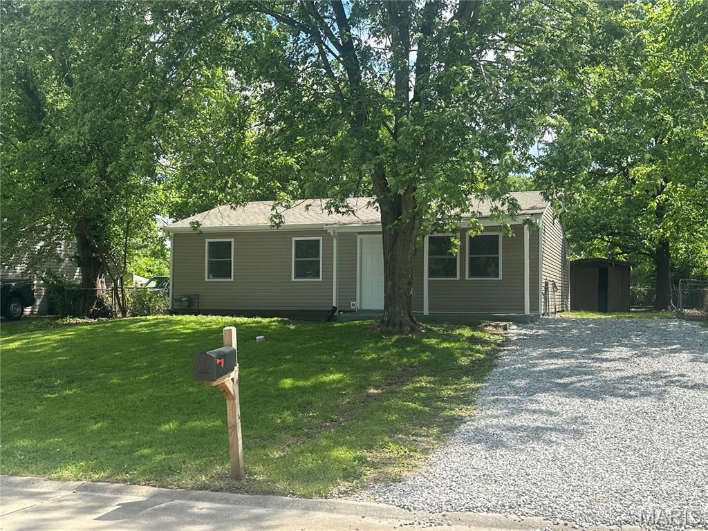 Photo of 1438 Plaza Place, Wentzville, MO 63385 (MLS # 26028517)