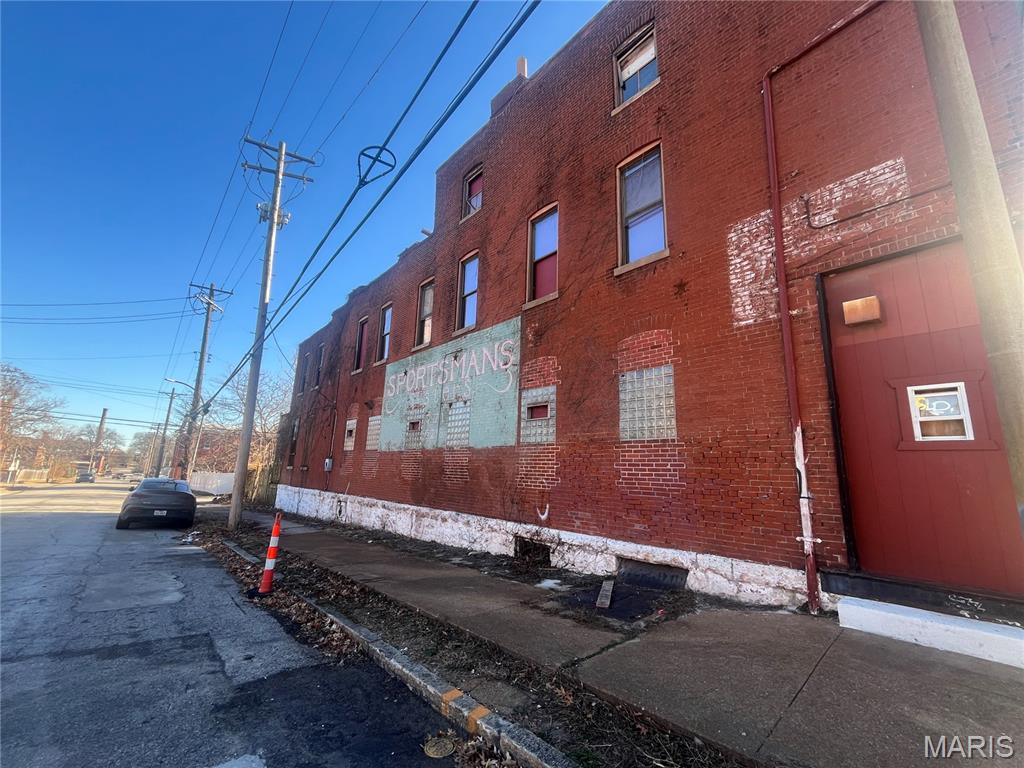 Belt & Priest - Commercial Sale