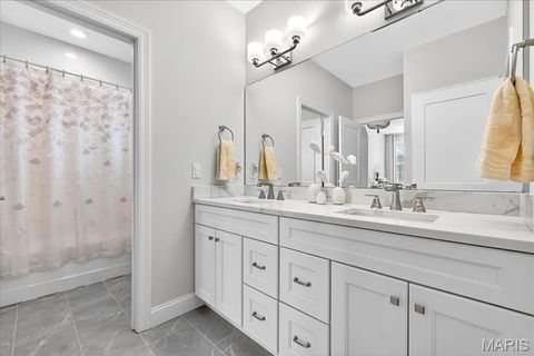 Tiny photo for 10135 Fieldcrest Lane, St Louis, MO 63124 (MLS # 25068625)
