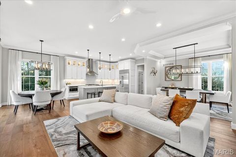 Tiny photo for 10135 Fieldcrest Lane, St Louis, MO 63124 (MLS # 25068625)