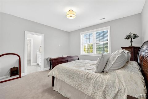 Tiny photo for 10135 Fieldcrest Lane, St Louis, MO 63124 (MLS # 25068625)