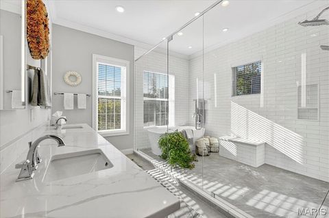 Tiny photo for 10135 Fieldcrest Lane, St Louis, MO 63124 (MLS # 25068625)