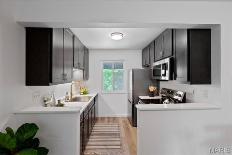 Tiny photo for 1733 Gascony Parc Drive #1733, Lake Saint Louis, MO 63367 (MLS # 26017935)